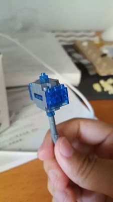   來一張讓你看上去好像有超能力的照片