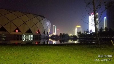 夜拍 顫抖吧蘋果??
