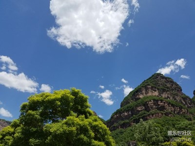 藍(lán)藍(lán)的天空