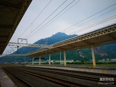 ???  ???（不是旅行）