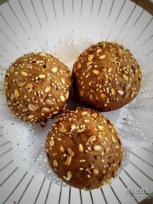 【美食環(huán)游之旅】+北京+雜糧面包