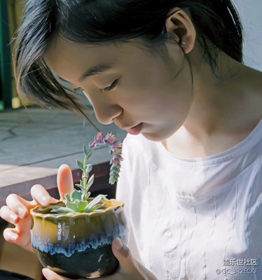 鄰家有女初長(zhǎng)成