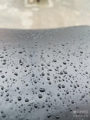 小雨下個(gè)不停