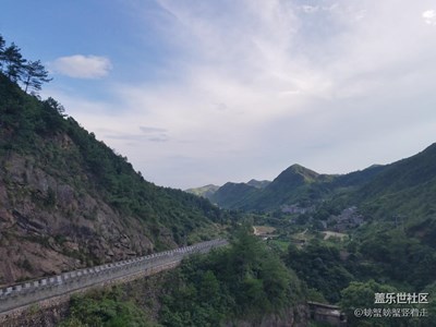 帶小伙子們出來玩玩……