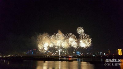 note5自動模式拍的煙花，看看效果