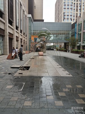 隨拍之水簾之門