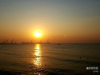 海上日出