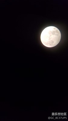 月亮