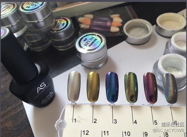 金色note5的邊（中)框修補辦法：指甲油。女生幫找找。