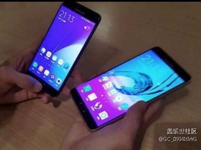 求星粉們分享這兩張高清壁紙