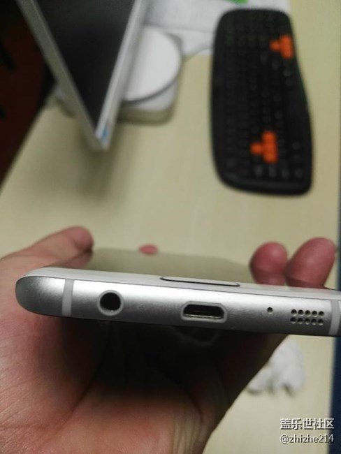 我的s7 edge充電冒煙了