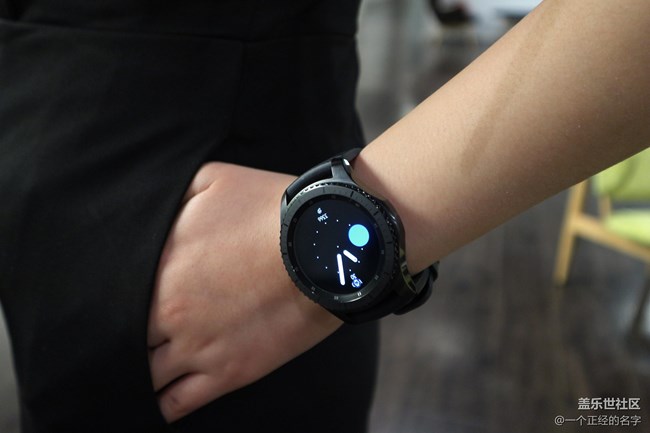 集裝13與實(shí)用于一體的裝備 Gear S3上手體驗(yàn)