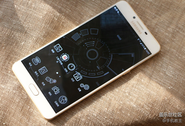 三星Galaxy C9 Pro ，年輕人必備的社交輕旗艦時(shí)尚單品