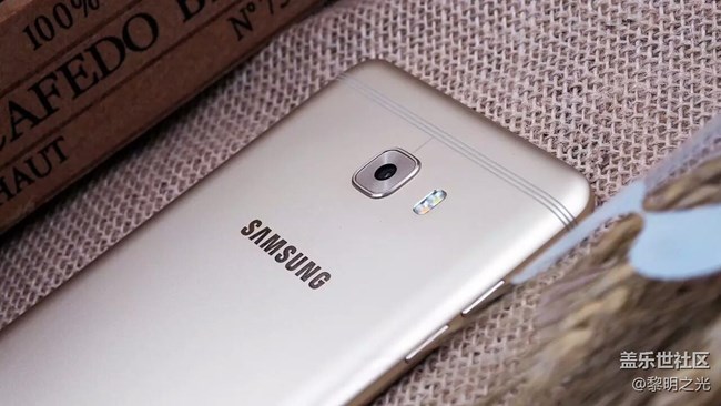 三星蓋樂世 C9 Pro圖賞  愛不釋手！ 美美噠！