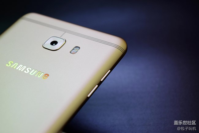 內(nèi)外兼修的輕旗艦 三星Galaxy C9 Pro體驗 內(nèi)外兼修的輕旗艦 三星Galaxy C9 Pro體驗