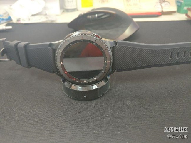 【用科技智造時(shí)間】我的智能手表 gear s3