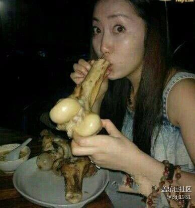 說(shuō)好的pay支持上海公交呢！5:00就開(kāi)始等了。