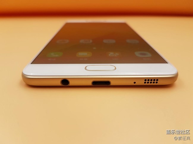 再談三星“大兵小將“，你的名字：Galaxy C9 Pro