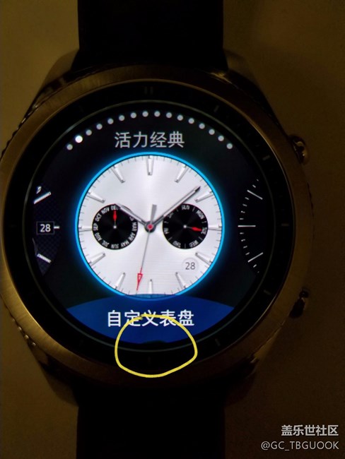 悲?。〗裉靹偸盏降慕?jīng)典版顯示屏漏液