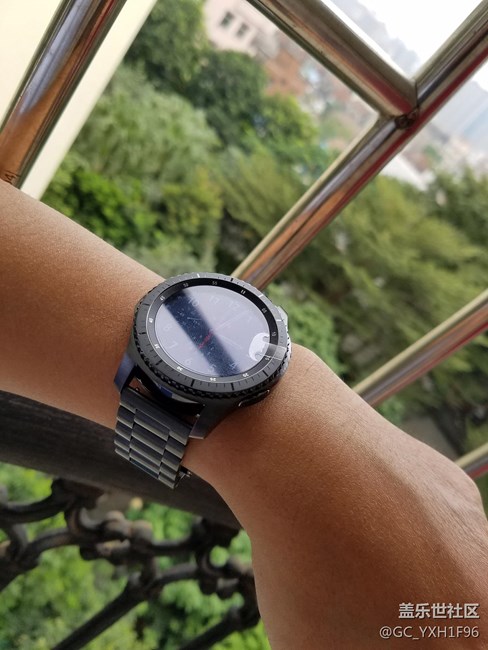 【用科技智造時間】關注3個月的S3終于到貨了，上黑鋼帶。