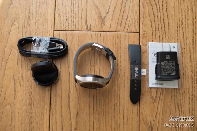 【用科技智造時(shí)間】Gear S3經(jīng)典版附微信運(yùn)動(dòng)同步方法