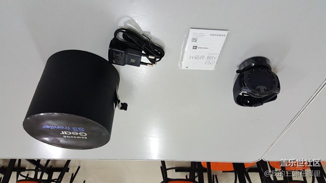 今天收到了盼望已久的Gear S3手表！請高手來解答我的疑惑！