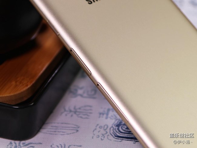 典雅與藝術(shù)的交織 三星C9 Pro美圖賞析