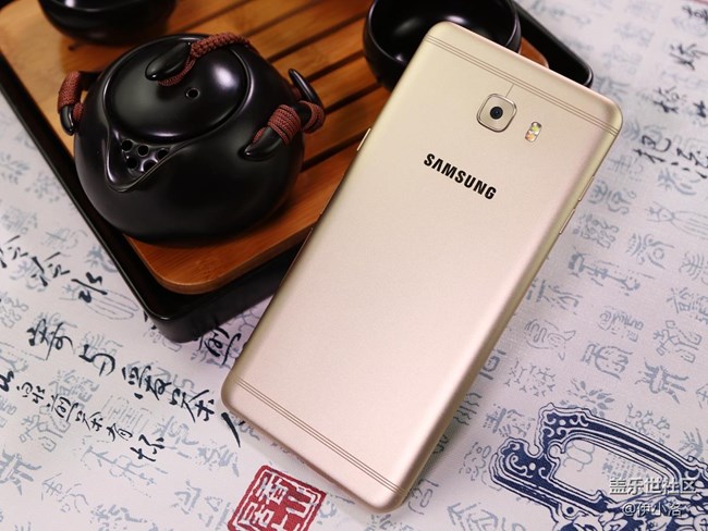 典雅與藝術(shù)的交織 三星C9 Pro美圖賞析