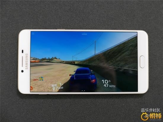 【轉(zhuǎn)】6GB強(qiáng)大數(shù)據(jù)吞吐力 三星C9 Pro性能解析