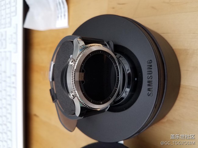 【用科技智造時間】經(jīng)典智造時間，與登山表和機械表對比圖