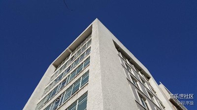 蔚藍