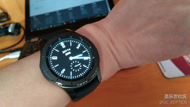 【用科技智造時(shí)間】非三星手機(jī)用戶的gear s3感受