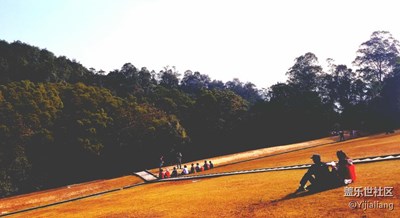 朋友跟情人都可以那么詩情畫意不是嗎？