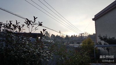 鄉(xiāng)村的晨霞