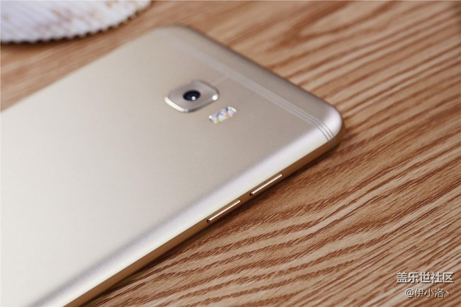 怎一個精致了得 三星Galaxy C7 Pro圖賞