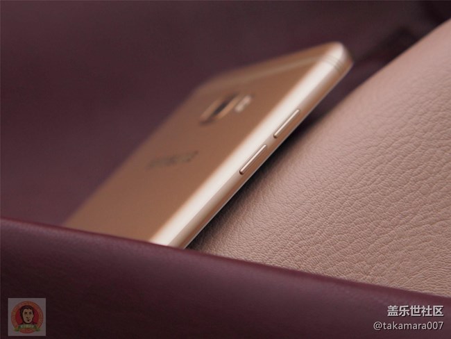 三星Galaxy C7 Pro 開(kāi)箱上手圖集