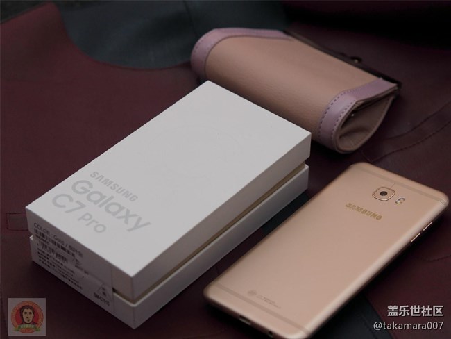 三星Galaxy C7 Pro 開(kāi)箱上手圖集