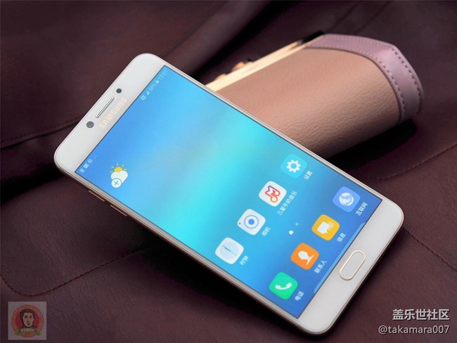 三星Galaxy C7 Pro 開(kāi)箱上手圖集