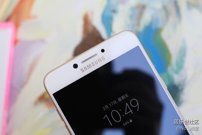 纖薄時(shí)尚，顏值擔(dān)當(dāng)：三星C7 Pro開(kāi)箱圖賞