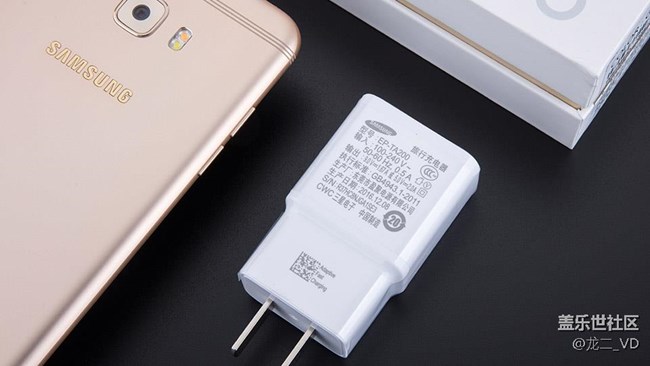 給你想要的“均衡”，三星Galaxy C7 Pro開箱圖賞