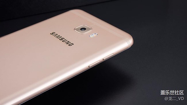 給你想要的“均衡”，三星Galaxy C7 Pro開箱圖賞