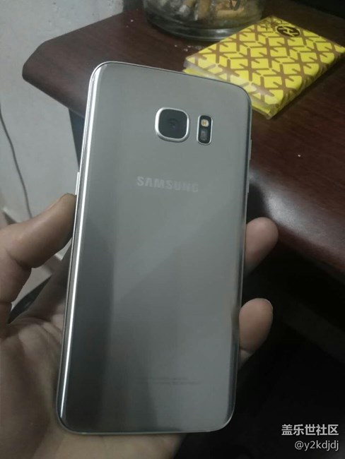 今天去售后更換前屏后蓋加卡托 還顏色