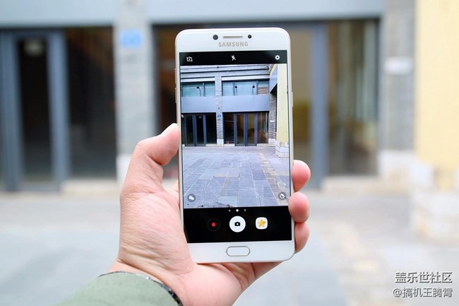 誰(shuí)說(shuō)濃縮就不是精華，三星Galaxy C7 Pro深度體驗(yàn)