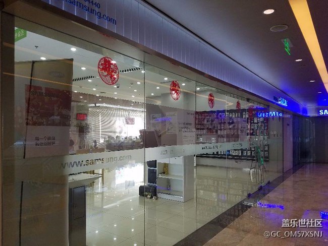 買的是三星最高檔的手機 享受的是最低賤的服務(wù)