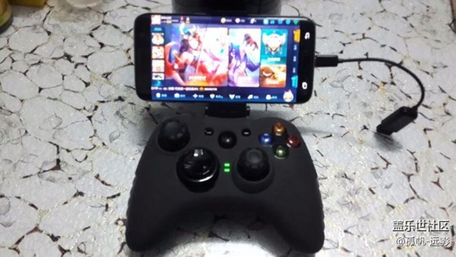 新買的玩游戲神器！感覺不錯！值得擁有！