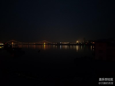 9300夜景，7.0的效果確實(shí)不怎么樣