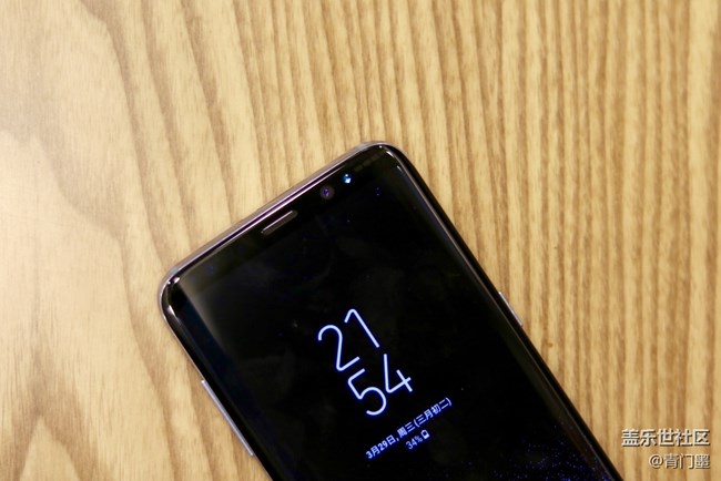 三星Galaxy S8真機圖賞！雙曲面加屏占比簡直逆天