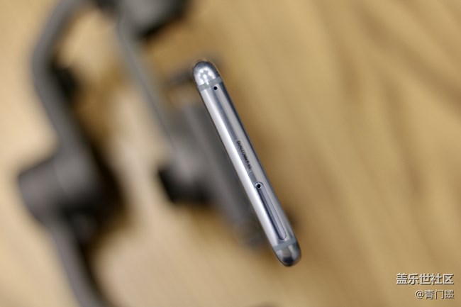 三星Galaxy S8真機圖賞！雙曲面加屏占比簡直逆天