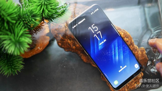 同樣是手機防水，怎么iPhone7和三星S8的差距這么大呢？！