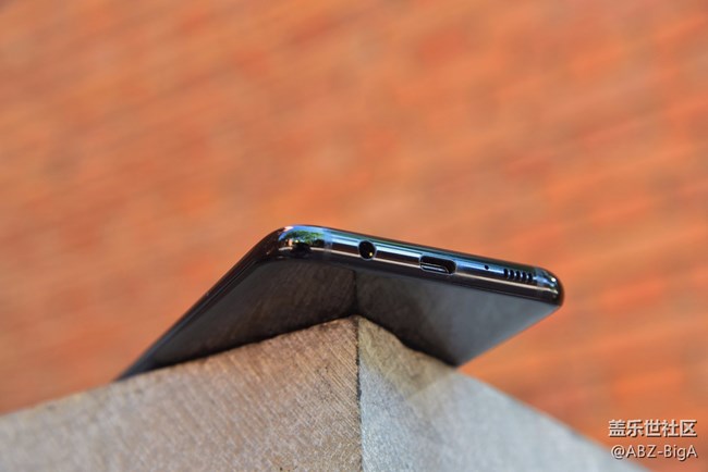 史上最具顛覆性外觀！三星Galaxy S8+美圖賞析